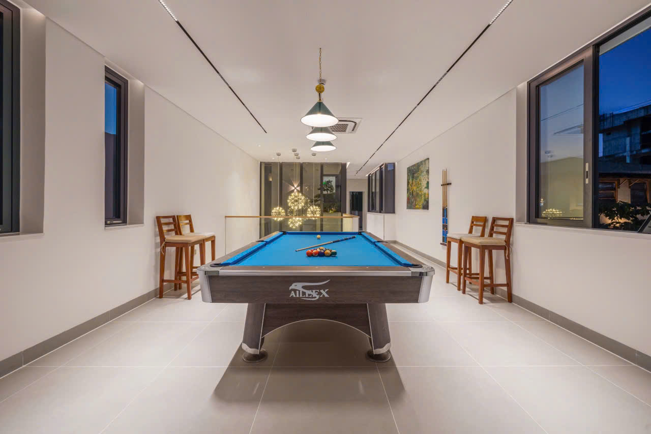 The Paradise Pool House By Han River 13